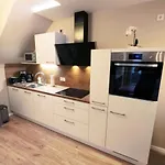 -neubau- 42 Qm Balkon-apartment 풀다