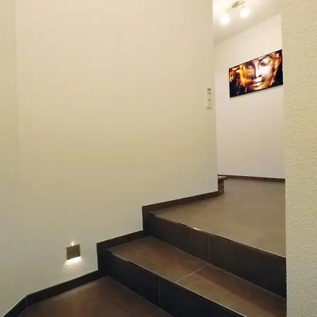 شقة -neubau- 42 Qm Balkon-apartment