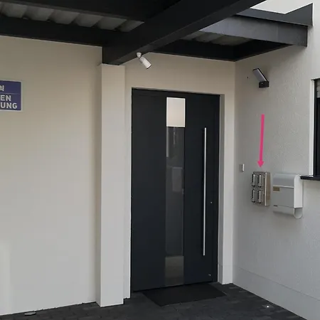 -neubau- 42 Qm Balkon-apartment شقة فولدا