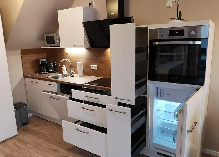 -neubau- 42 Qm Balkon-apartment Apartman *