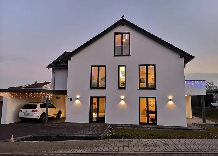 -neubau- 42 Qm Balkon-apartment Апартаменты